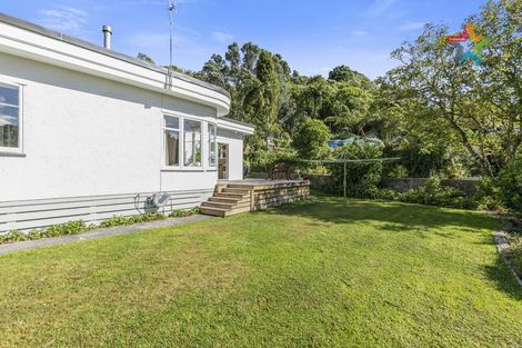 Photo of property in 46 Akatea Road, Korokoro, Lower Hutt, 5012