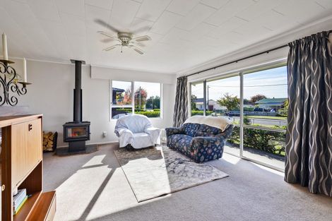Photo of property in 3 Anderson Road, Taradale, Napier, 4112