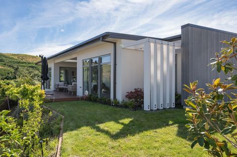 Photo of property in 22 Hill Tops Way, Stoke, Nelson, 7011