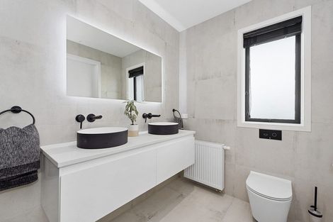 Photo of property in 9 South Oaks Close, Pukemoremore, Cambridge, 3493