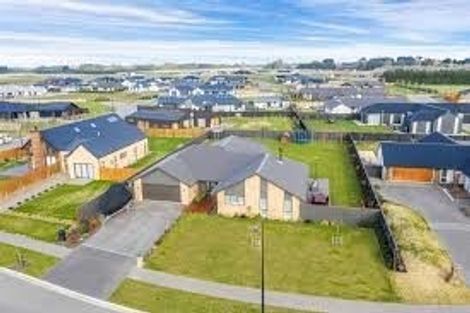 Photo of property in 18 Silver Peaks Drive, West Melton, 7618