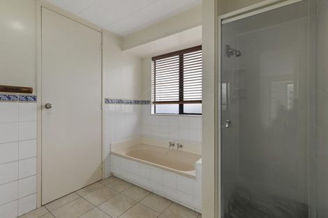 Photo of property in 18 Justamere Place, Weymouth, Auckland, 2103