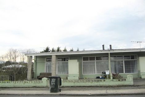 Photo of property in 35 Hasborough Place, Balclutha, 9230