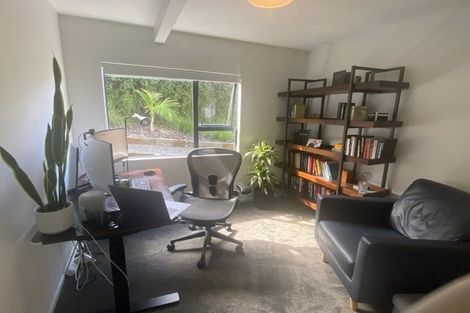 Photo of property in 115 Queens Road, Waikanae Beach, Waikanae, 5036