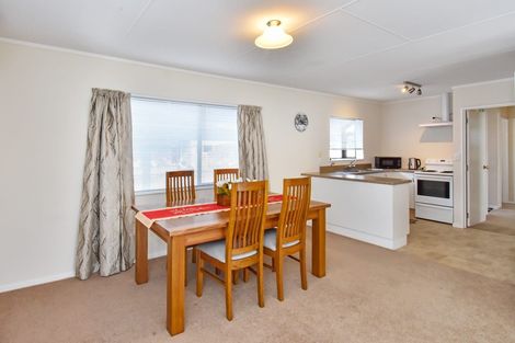Photo of property in 2/10 Carnoustie Drive, Wattle Downs, Auckland, 2103