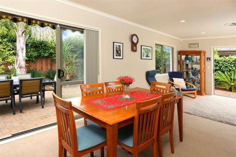 Photo of property in 5 Lantern Court, Henderson, Auckland, 0612