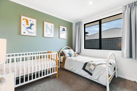 Photo of property in 10 Searle Drive, Cromwell, 9310