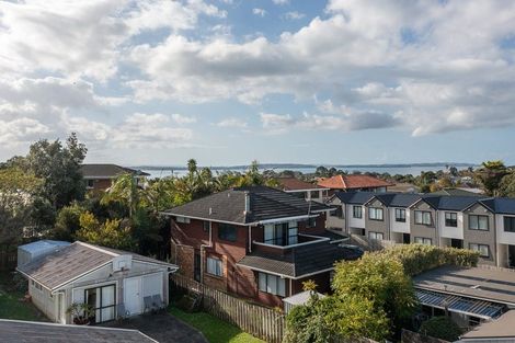 Photo of property in 4 Auld Street, Torbay, Auckland, 0630