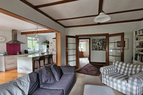 Photo of property in 8 Newcombe Crescent, Karori, Wellington, 6012