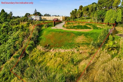 Photo of property in 10 Aderman Place, Hurworth, New Plymouth, 4310