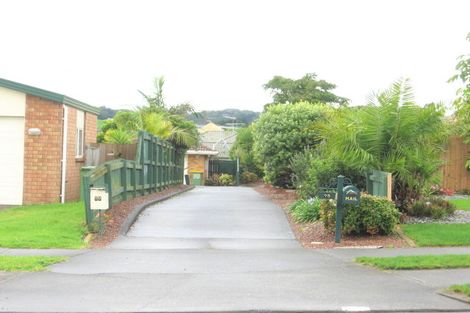 Photo of property in 77 Wairere Road, The Gardens, Auckland, 2105