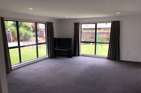 Photo of property in 21 Stedley Place, Heathcote Valley, Christchurch, 8022