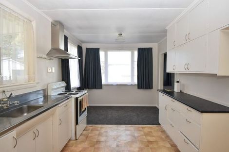 Photo of property in 132 Pembroke Street, Carterton, 5713