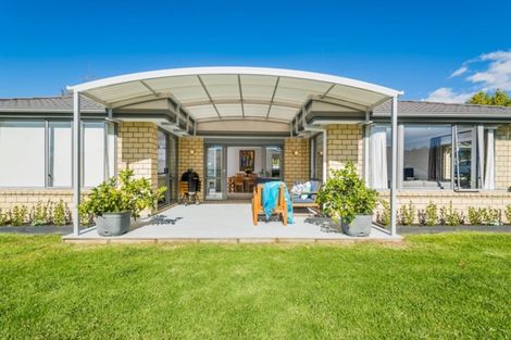 Photo of property in 272 Schnapper Rock Road, Schnapper Rock, Auckland, 0632