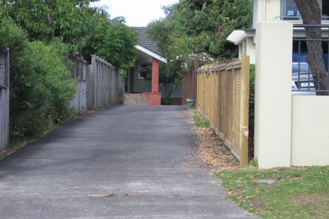 Photo of property in 56 Kowhai Road, Campbells Bay, Auckland, 0630