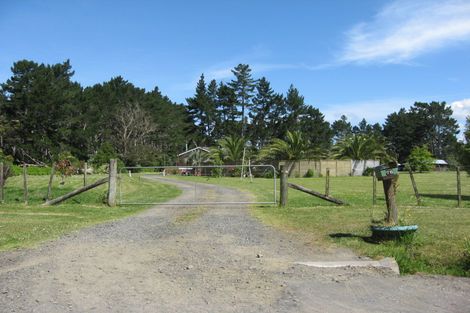 Photo of property in 78 Nobilo Road, Kumeu, 0891