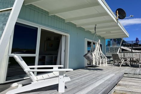 Photo of property in 37 Bluff Road, Kuaotunu West, Whitianga, 3592