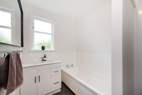 Photo of property in 76 Salisbury Street, Ashhurst, 4810