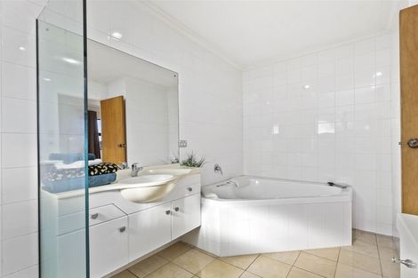 Photo of property in 38 Silva Crescent, Riverlea, Hamilton, 3216