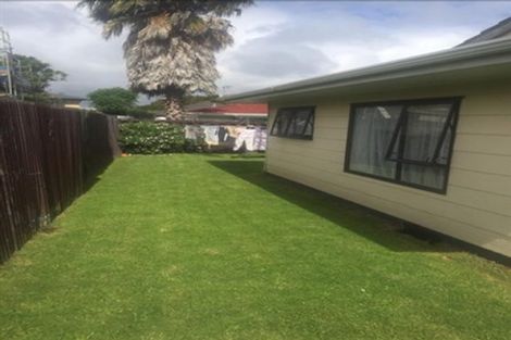 Photo of property in 2/4a Browns Road, Manurewa, Auckland, 2102