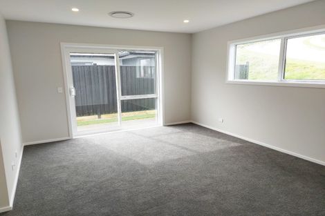 Photo of property in 4 Thornbury Lane, Timberlea, Upper Hutt, 5018