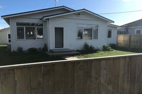 Photo of property in 137 Winchester Street, Levin, 5510