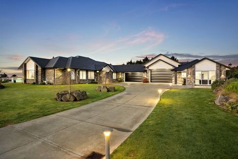 Photo of property in 74e Solway Road, Whitford, 2576