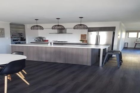 Photo of property in 42 Margaret Shields Avenue, Aotea, Porirua, 5024