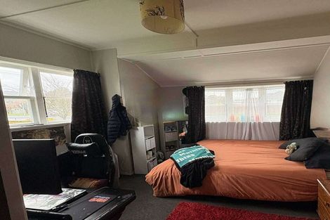 Photo of property in 1/27 Athlone Crescent, Avalon, Lower Hutt, 5011