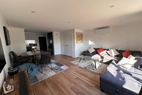 Photo of property in 10 Orongomai Street, Wallaceville, Upper Hutt, 5018