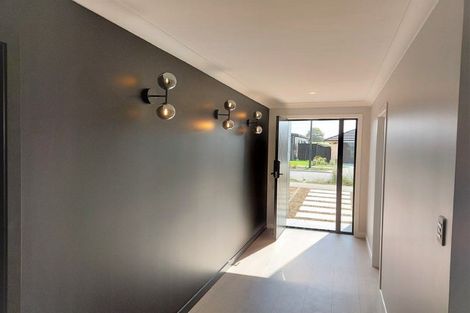 Photo of property in 9 Buddle Road, Paerata, 2124