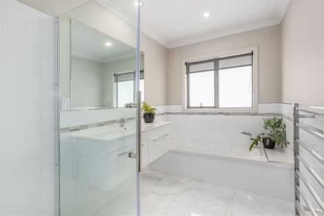 Photo of property in 13 Abbey Way, Whitby, Porirua, 5024