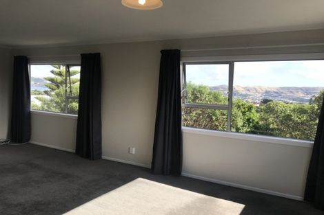 Photo of property in 59 Baylands Drive, Newlands, Wellington, 6037