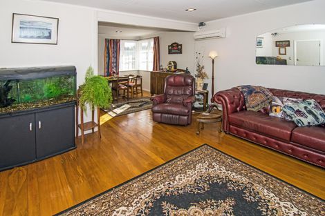 Photo of property in 11 Huia Street, Masterton, 5810