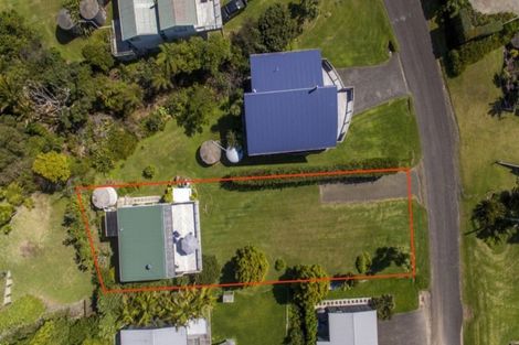 Photo of property in 94 Pa Road, Hahei, Whitianga, 3591
