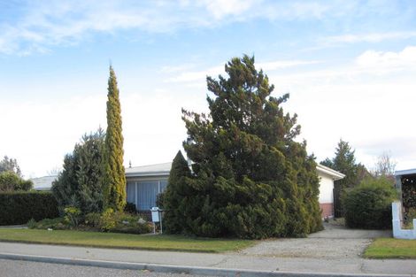 Photo of property in 14 Clutha Street, Alexandra, 9320