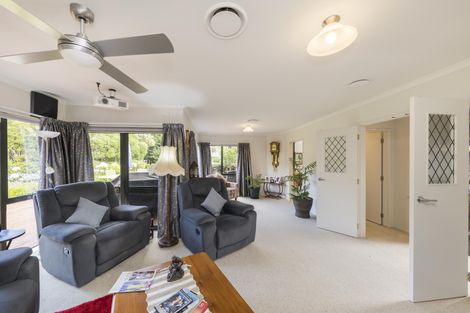 Photo of property in 234 Polson Hill Drive, Aokautere, Palmerston North, 4471