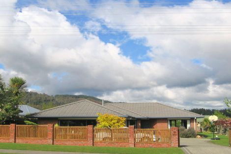 Photo of property in 63 Basley Road, Owhata, Rotorua, 3010