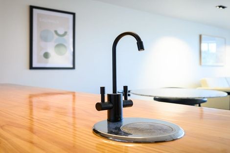 Photo of property in 2-06/424 Maunganui Road, Mount Maunganui, 3116