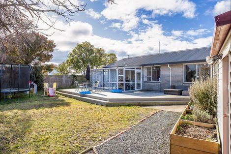 Photo of property in 69a Rowses Road, Aranui, Christchurch, 8061