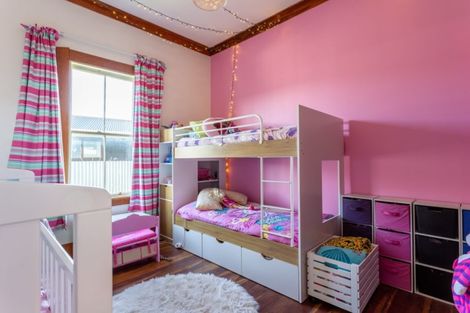 Photo of property in 15 Lincoln Road, Carterton, 5713