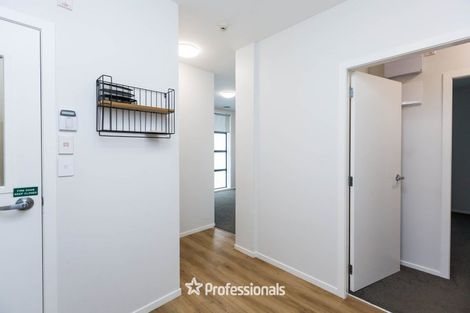 Photo of property in 2a Gibbons Street, Upper Hutt Central, Upper Hutt, 5018