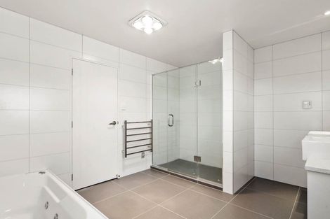 Photo of property in 147 Flat Bush School Road, Flat Bush, Auckland, 2019