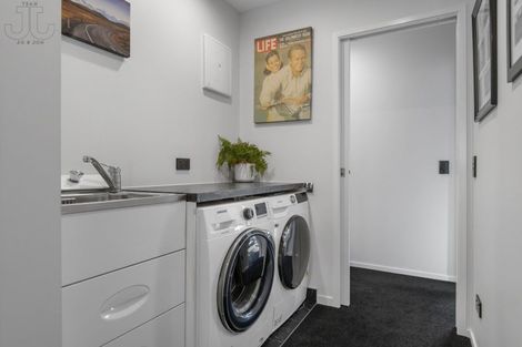 Photo of property in 133 Lakes Boulevard, Pyes Pa, Tauranga, 3112