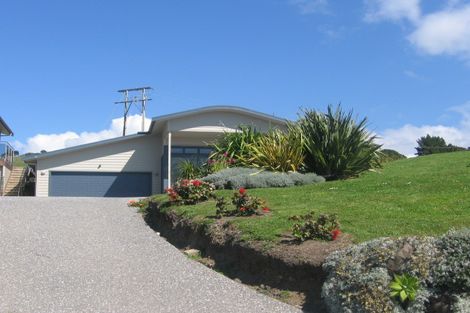 Photo of property in 14 Seavill Park Road, Kuaotunu West, Whitianga, 3592