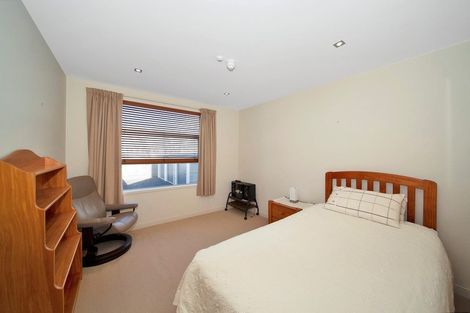 Photo of property in Quarterdeck, 5/4 Buller Street, New Plymouth, 4310