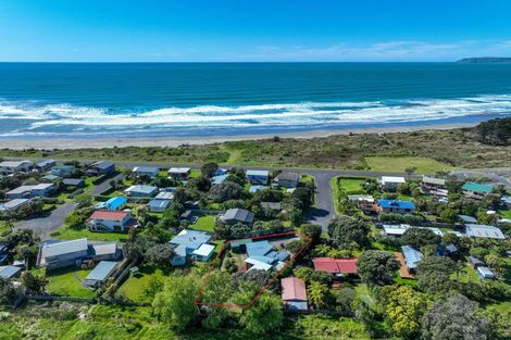 Photo of property in 6 Quentin Place, Mahia, Nuhaka, 4198