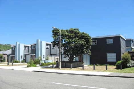 Photo of property in 2/14f Tireti Road, Titahi Bay, Porirua, 5022