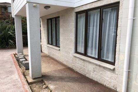 Photo of property in 26 Hoylake Place, Wattle Downs, Auckland, 2103