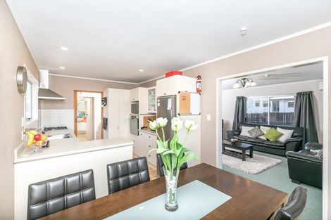 Photo of property in 5 Esmae Place, Dinsdale, Hamilton, 3204